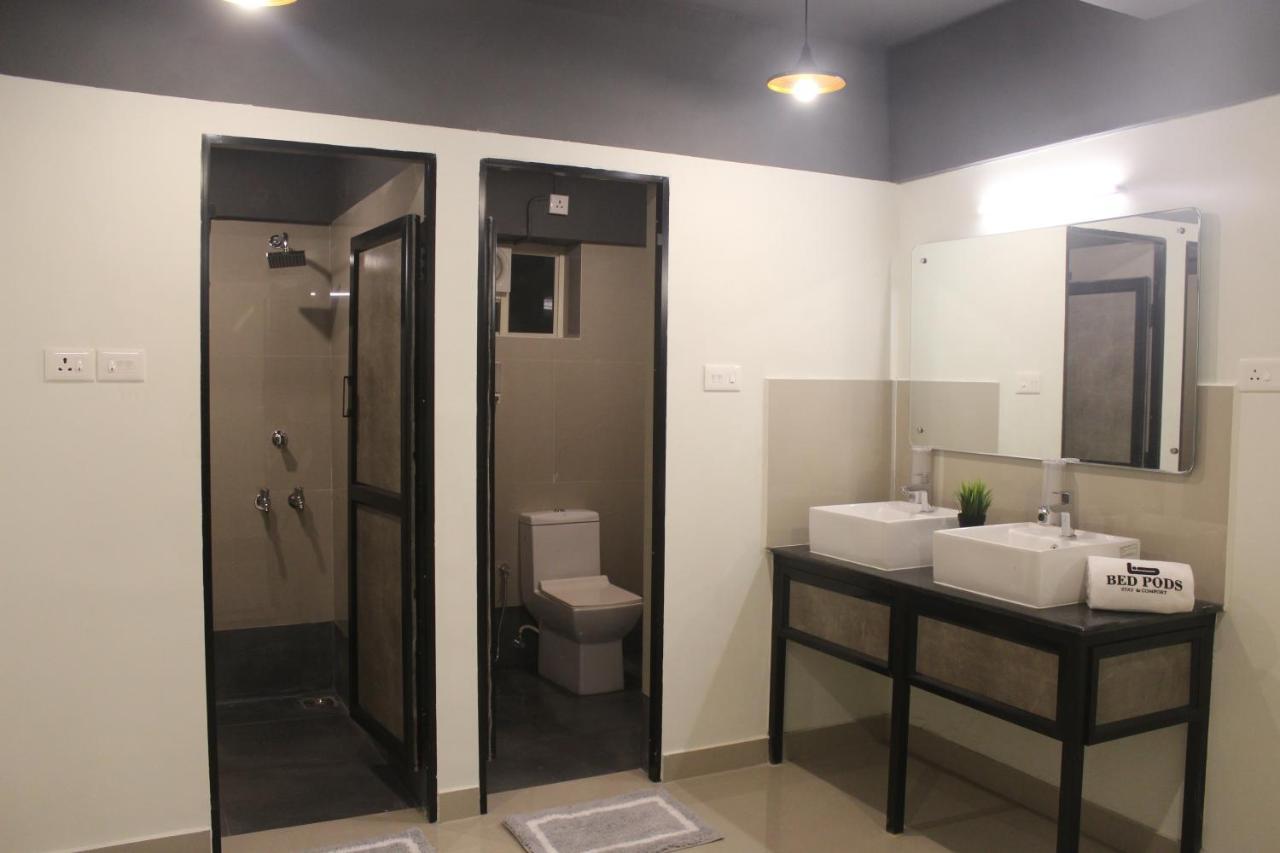 Bed Pods Pansiyon Thiruvananthapuram Dış mekan fotoğraf